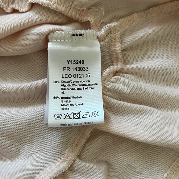 Girls long sleeve shirt- pink with rose gold colored leaves print size 6/114cm - Picture 5 of 5